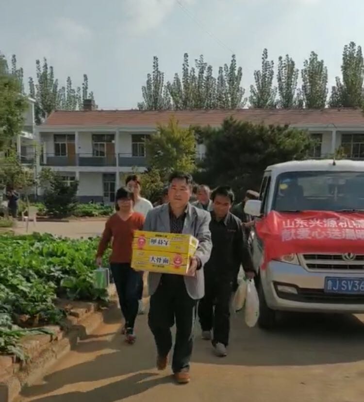 山東興源機(jī)械有限公司|起重機(jī)|行車|山東興源機(jī)械|單梁起重機(jī)|電動(dòng)葫蘆|起重配件|htdwyy.com.cn|xyqzj|xyqzj.com|興源起重機(jī)|興源|起重機(jī)行車|起重設(shè)備|起重機(jī)械